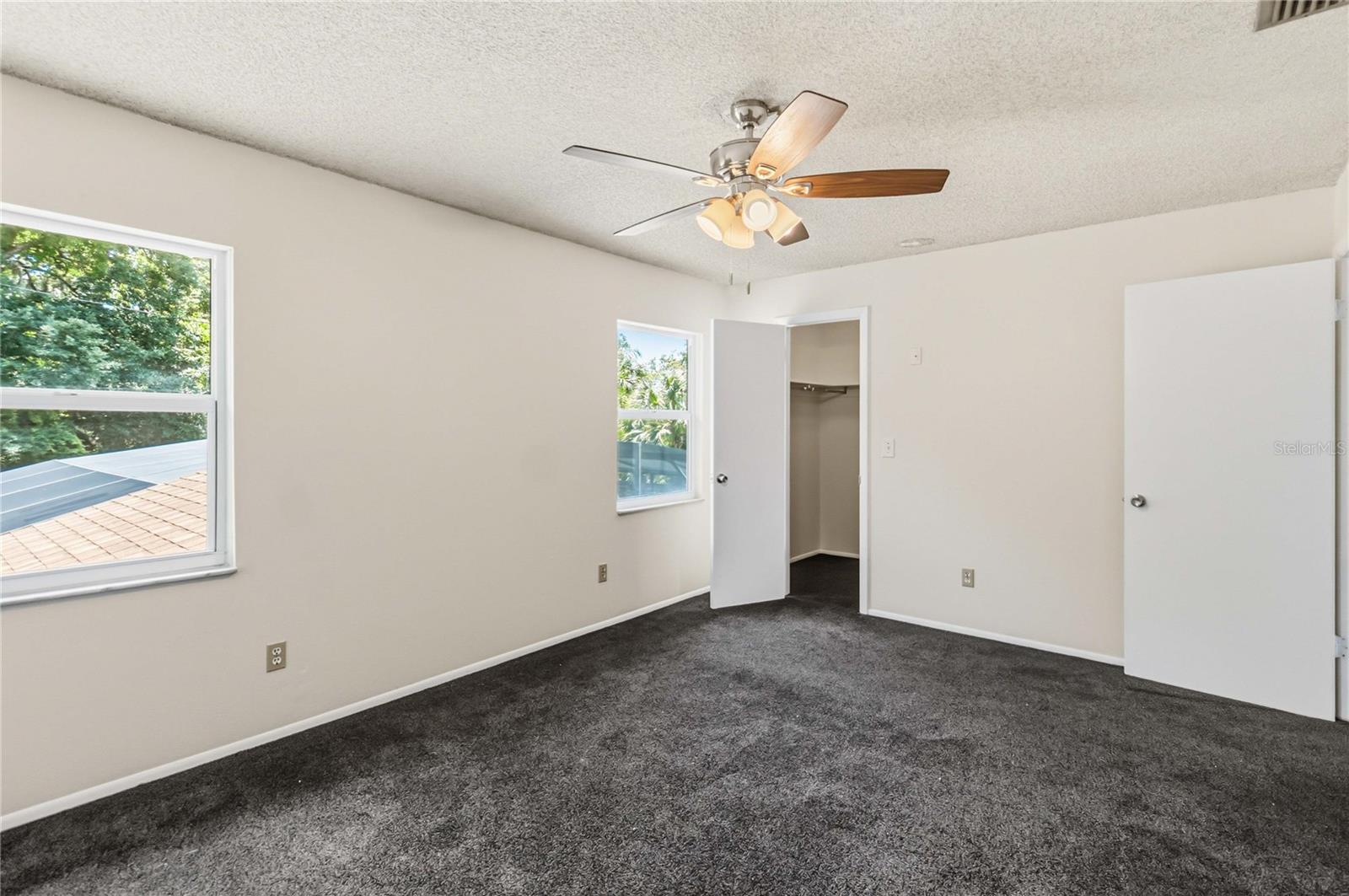 332 HARBOUR ISLAND RD, ORLANDO, FL, 32809