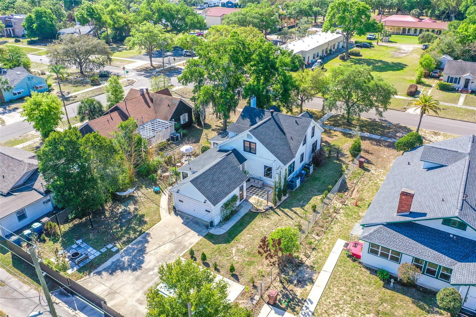 325 E JOHNSON AVE, LAKE WALES, FL, 33853