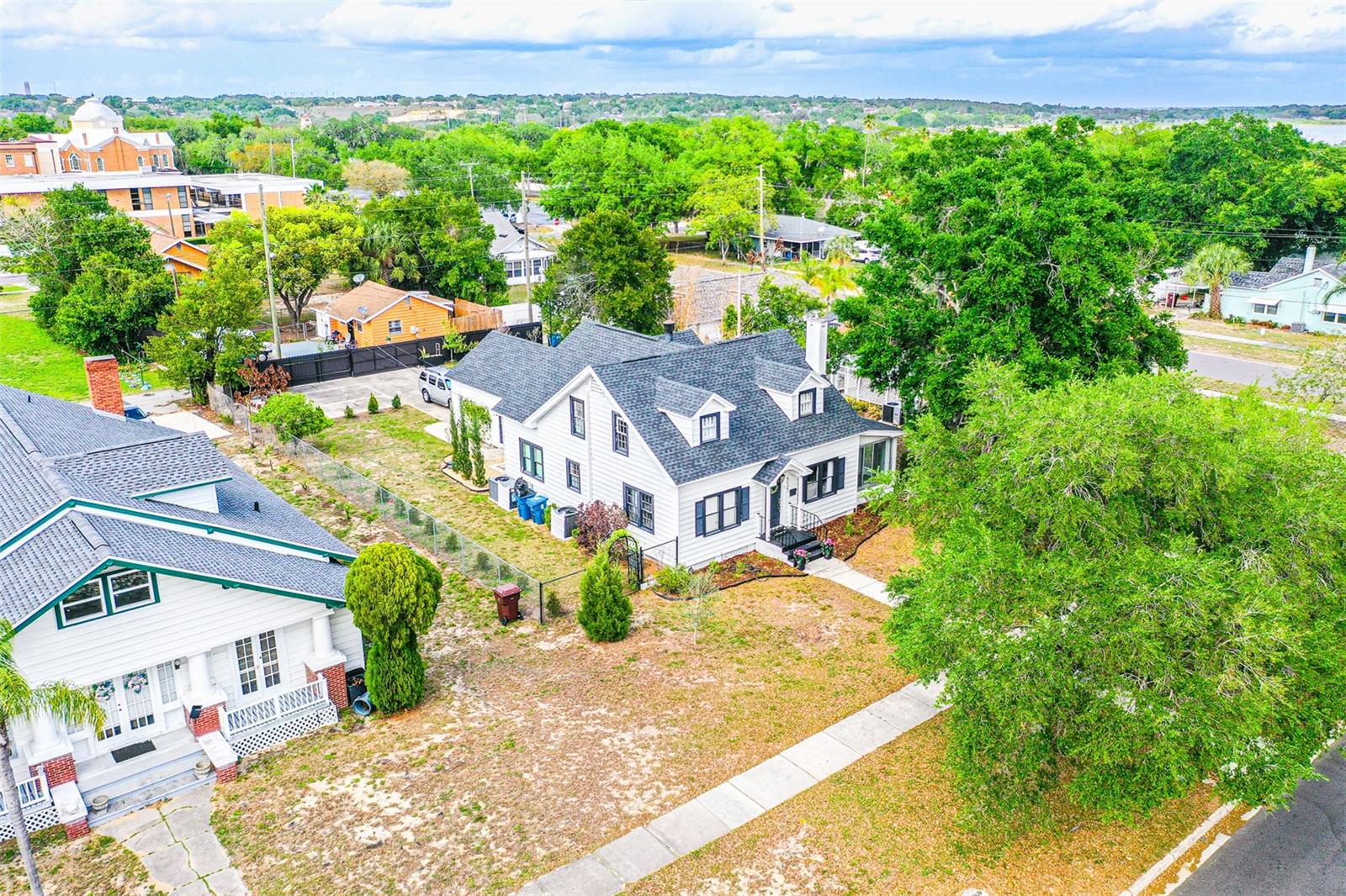 325 E JOHNSON AVE, LAKE WALES, FL, 33853