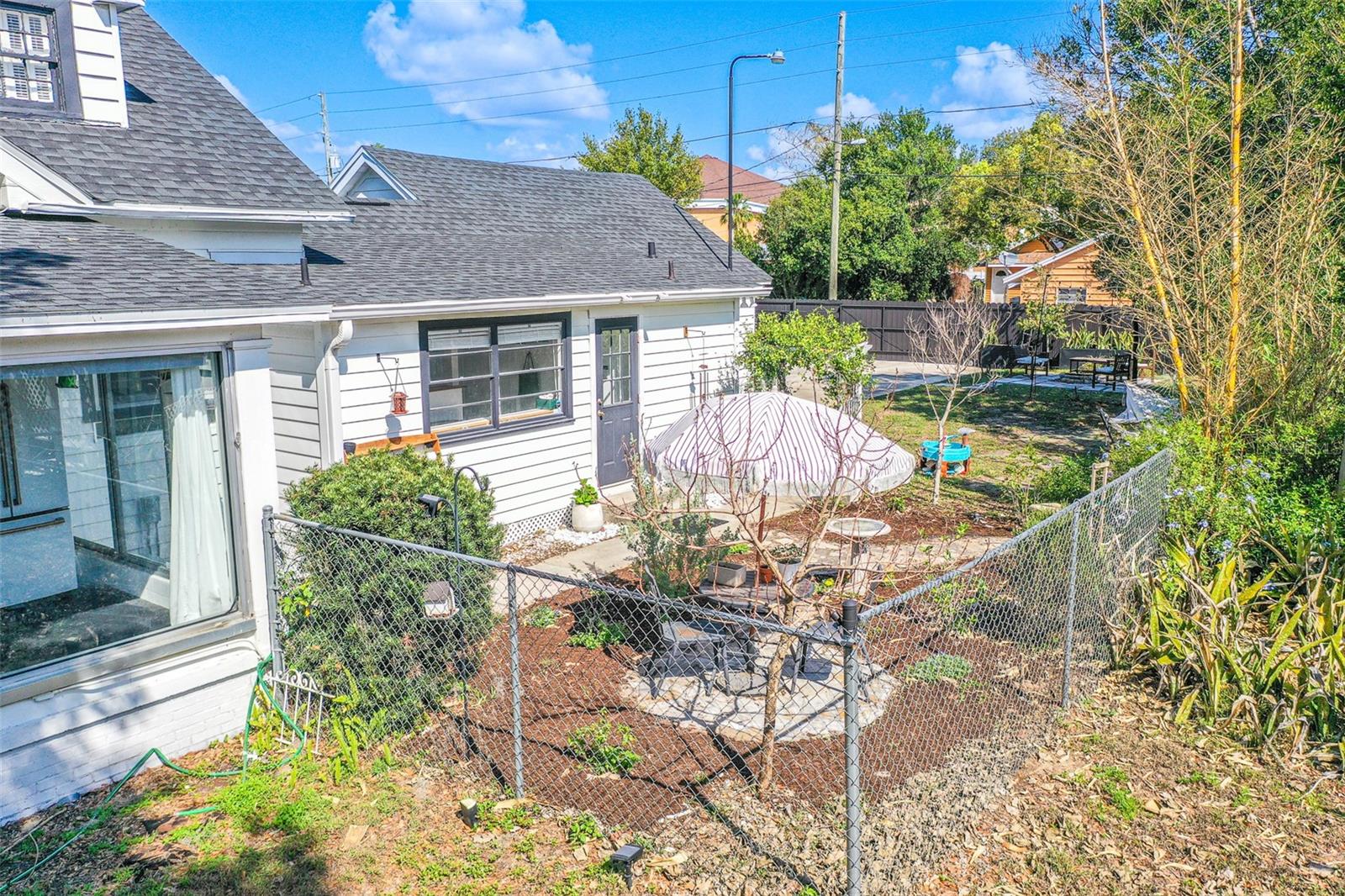 325 E JOHNSON AVE, LAKE WALES, FL, 33853