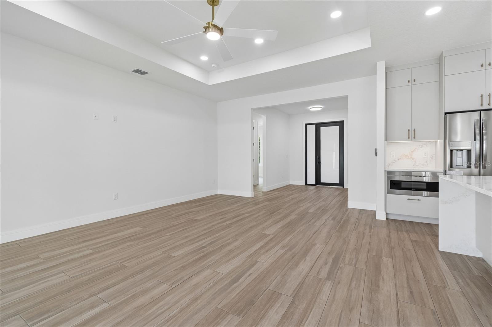 1810 W ERNA DR, TAMPA, FL, 33603