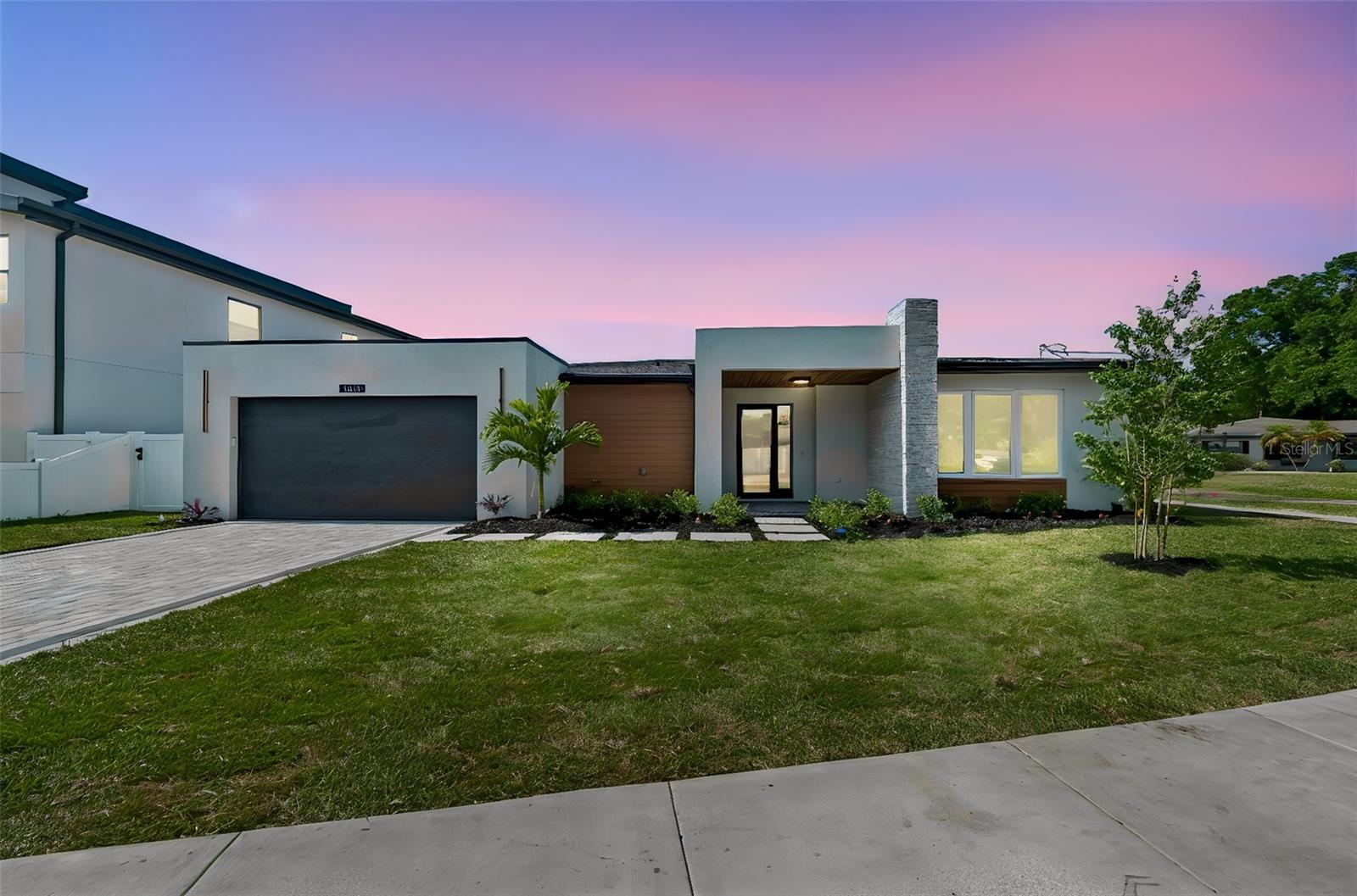 1810 W ERNA DR, TAMPA, FL, 33603