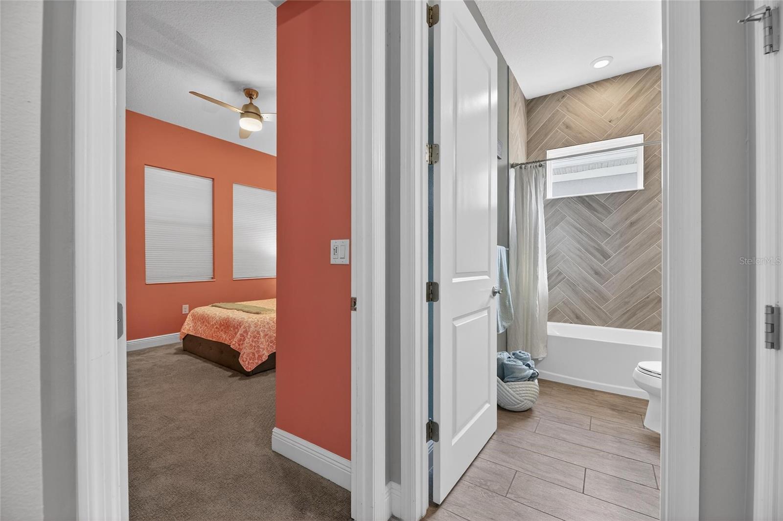 7317 HOURGLASS DR, APOLLO BEACH, FL, 33572