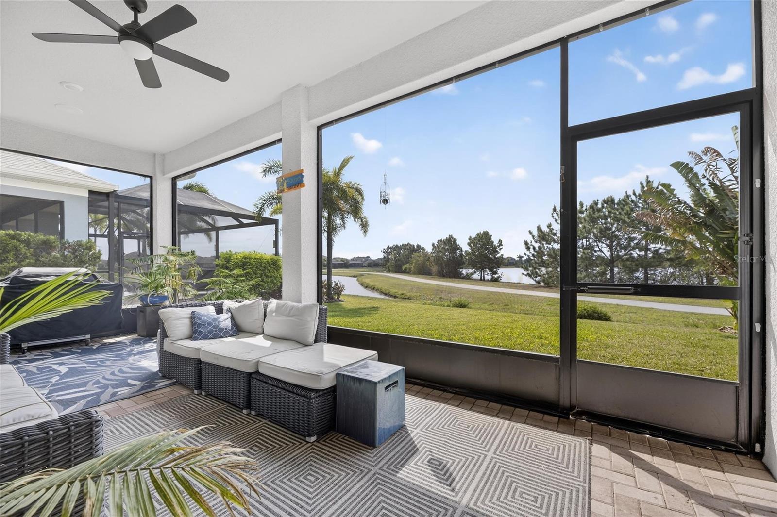 7317 HOURGLASS DR, APOLLO BEACH, FL, 33572