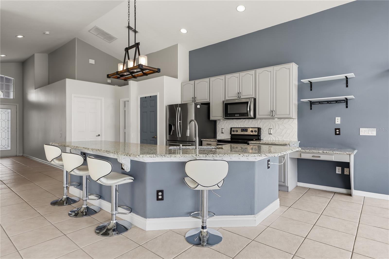 3196 STONEHURST CIR, KISSIMMEE, FL, 34741