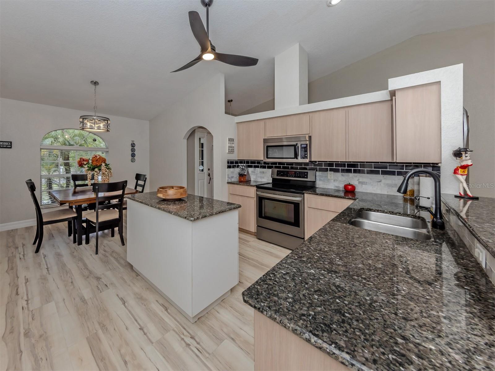 4667 ALDOVIN AVE, NORTH PORT, FL, 34287