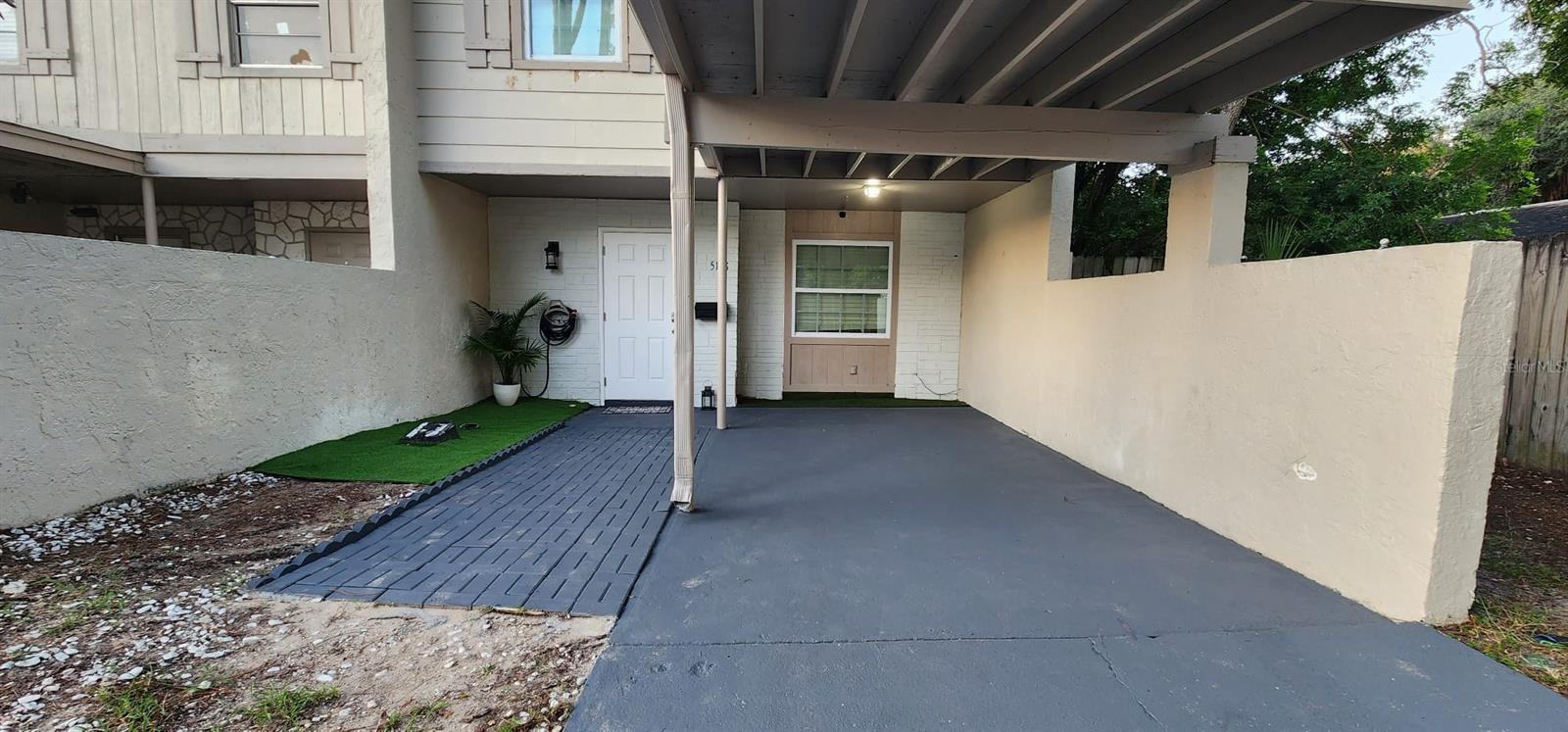 5118 TENNIS COURT CIRCLE, TAMPA, FL, 33617