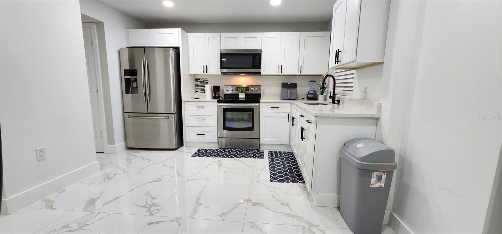 5118 TENNIS COURT CIRCLE, TAMPA, FL, 33617