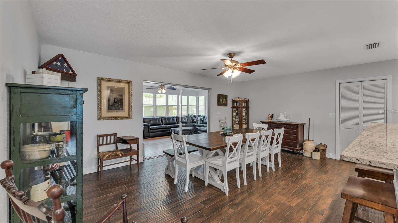 815 W SOCRUM LOOP RD, LAKELAND, FL, 33809