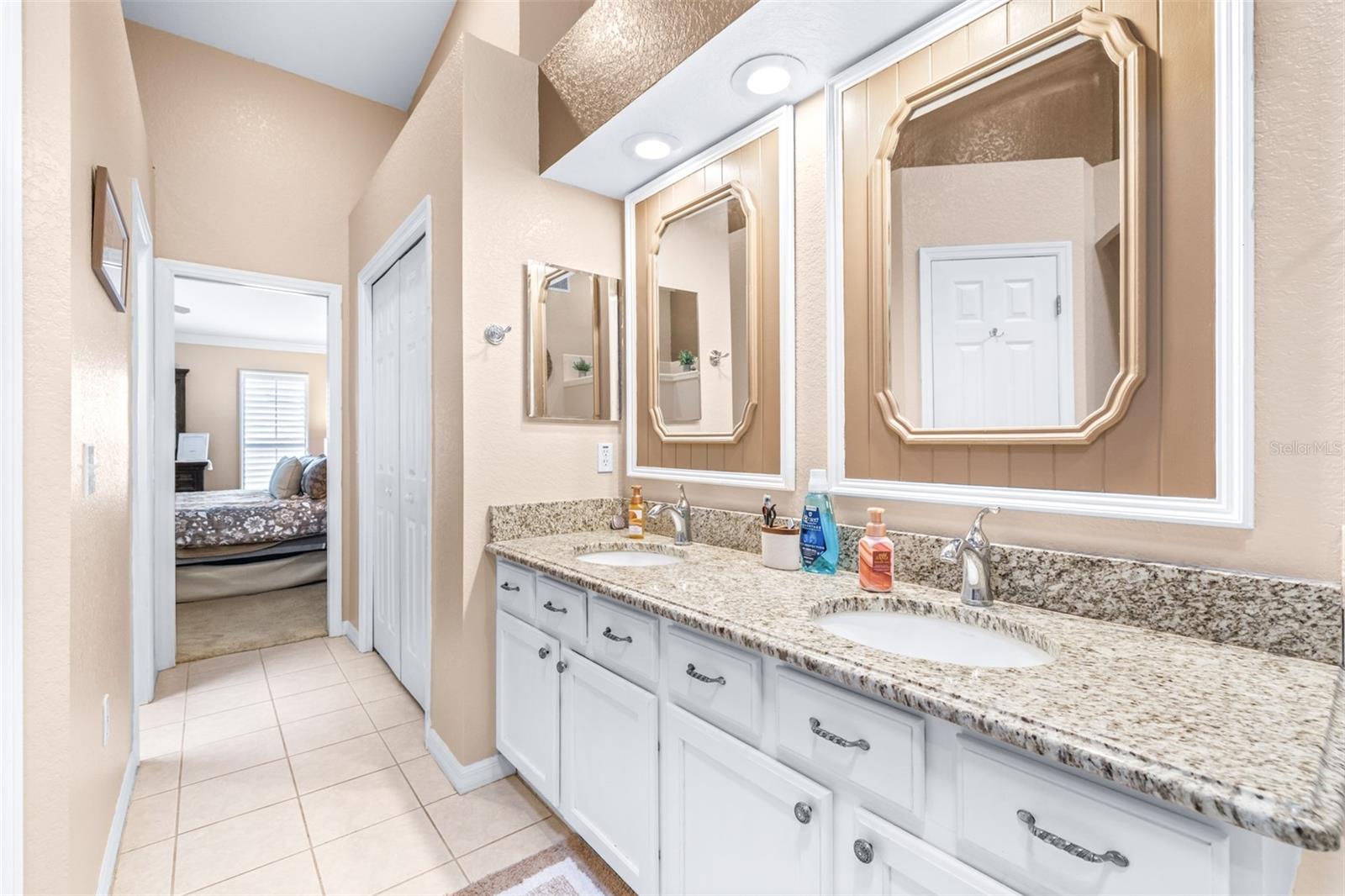 6866 BENDELOW DR, LAKELAND, FL, 33810