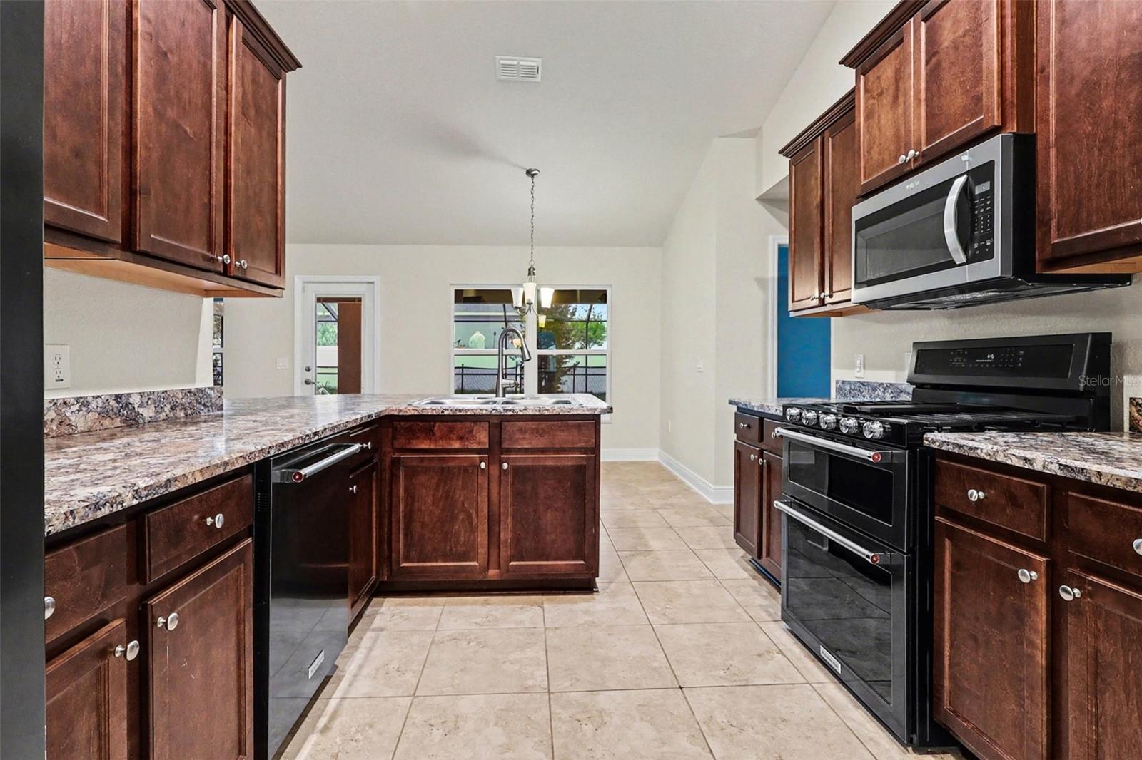 1569 LEMON AVE, WINTER HAVEN, FL, 33881