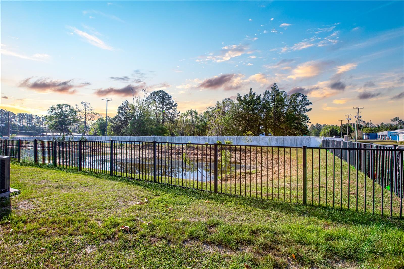 705 SE TOWNHOMES BLVD, LAKE BUTLER, FL, 32054
