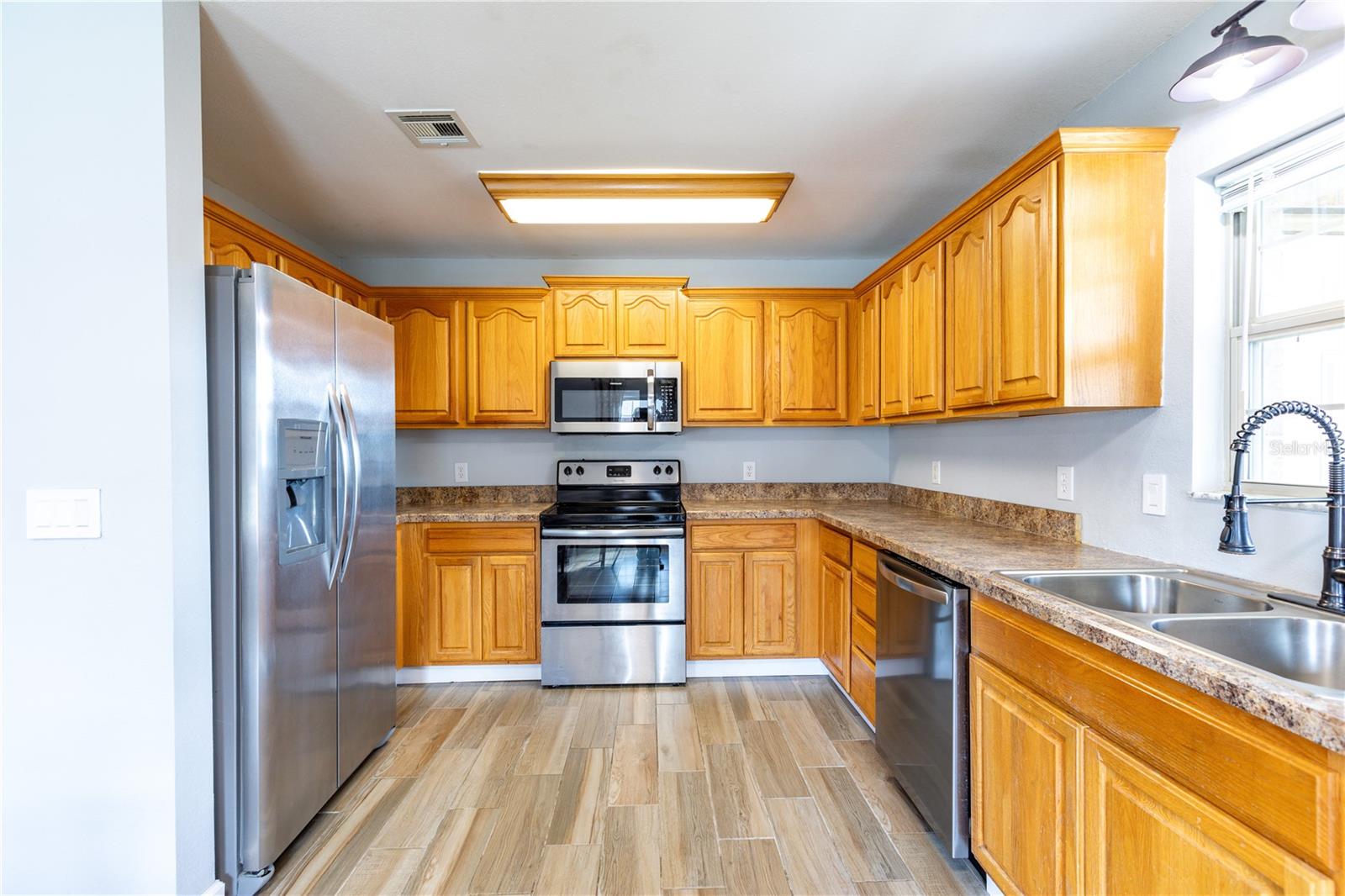 705 SE TOWNHOMES BLVD, LAKE BUTLER, FL, 32054