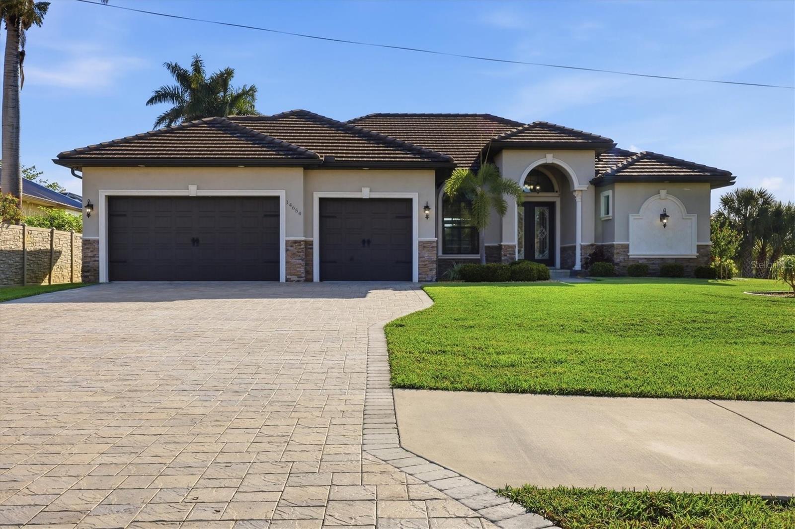 14654 SAN DOMINGO BLVD, PORT CHARLOTTE, FL, 33981