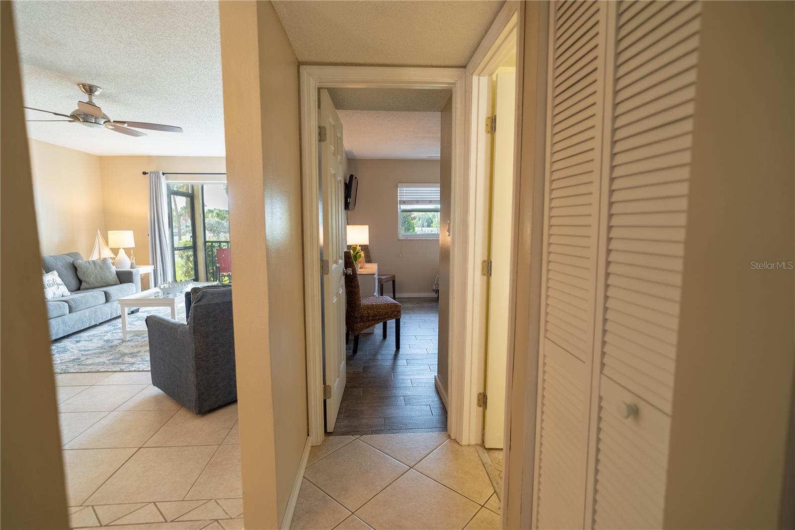 925 BEACH RD #107, SARASOTA, FL, 34242