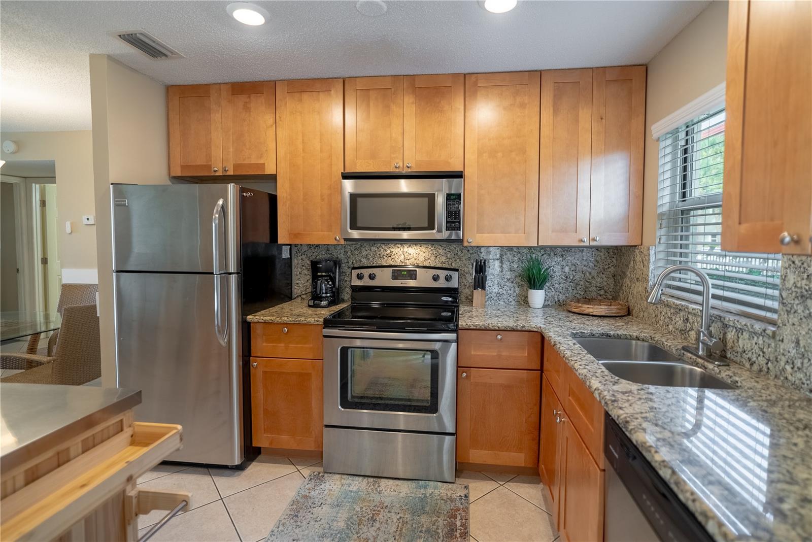 925 BEACH RD #107, SARASOTA, FL, 34242