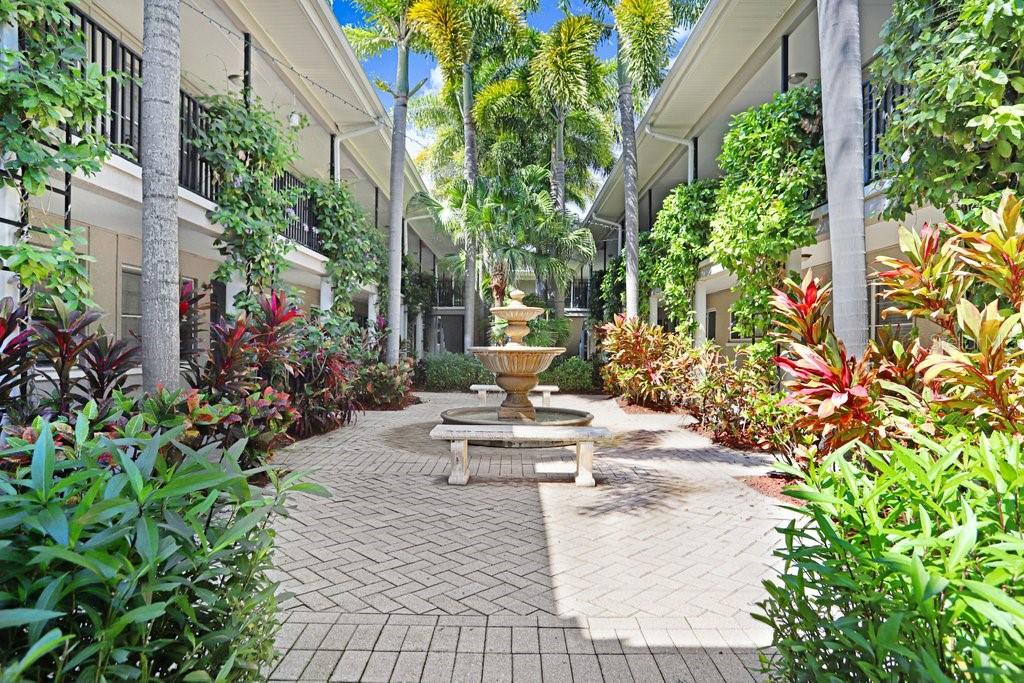 212 S CHURCH AVE #110, TAMPA, FL, 33609