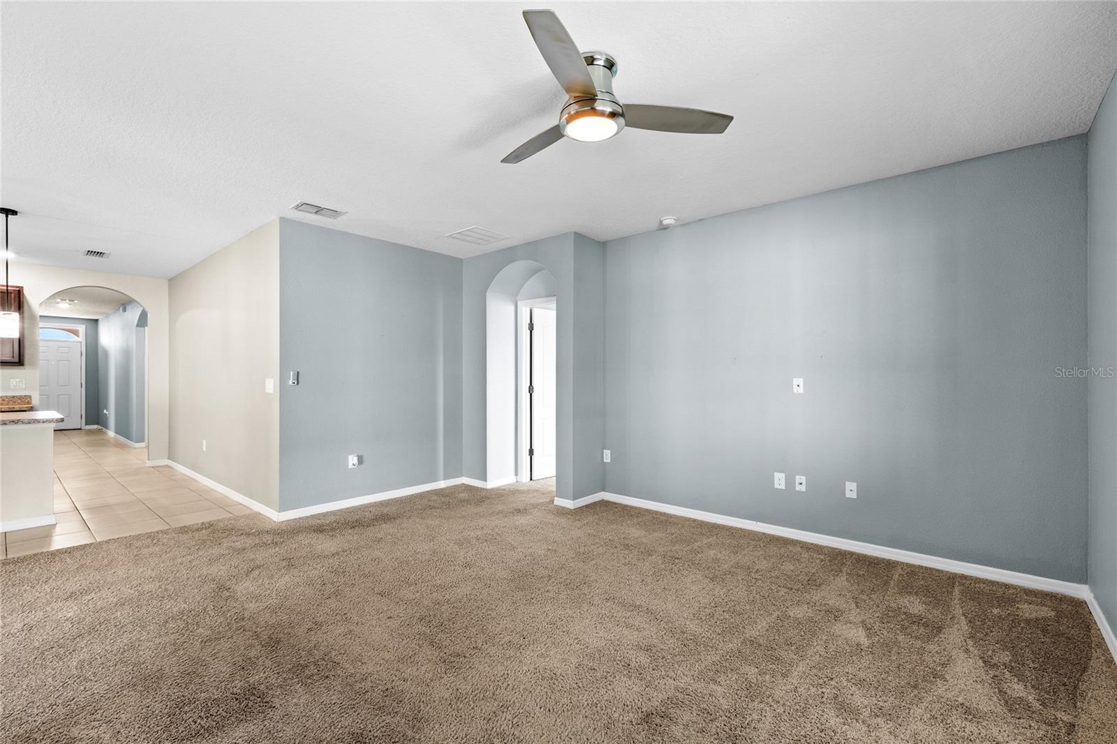 16141 YELLOWEYED DR, CLERMONT, FL, 34714