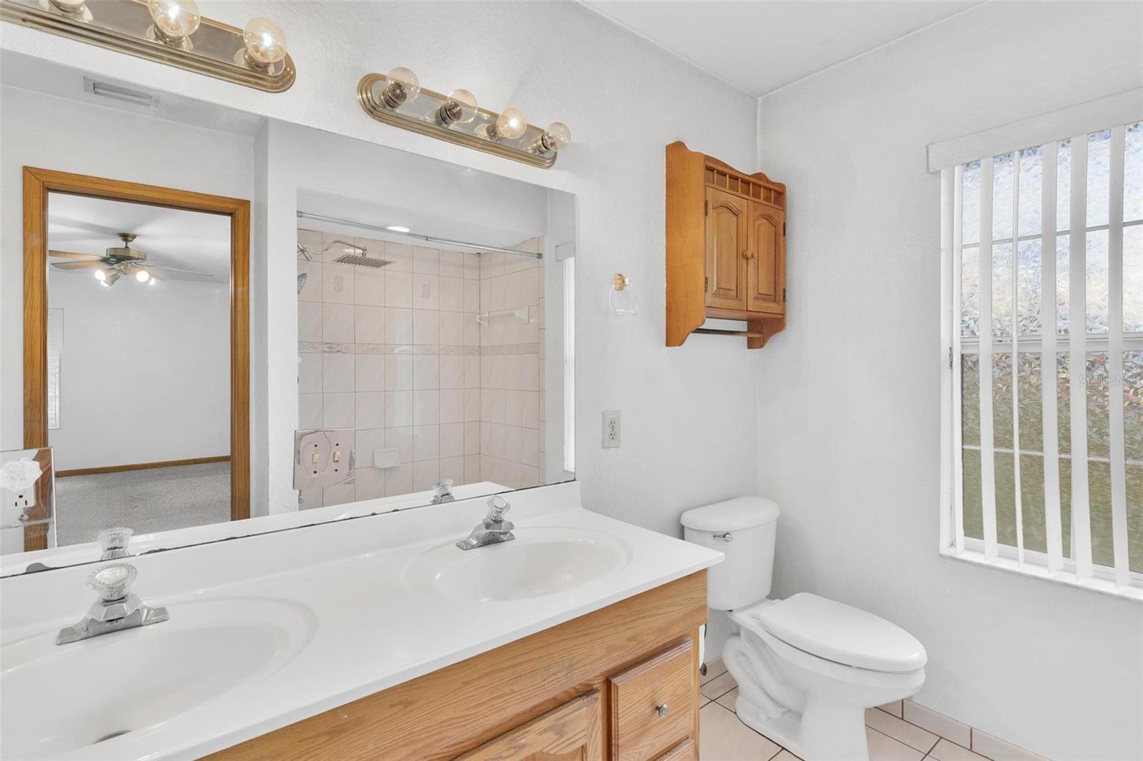 12130 NEST CT, GRAND ISLAND, FL, 32735
