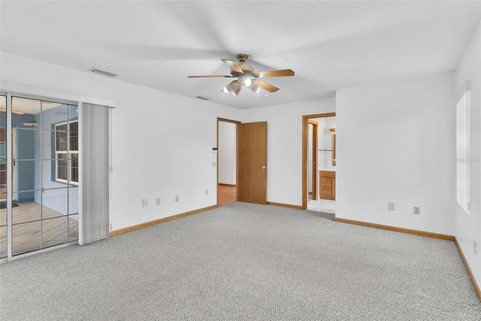 12130 NEST CT, GRAND ISLAND, FL, 32735