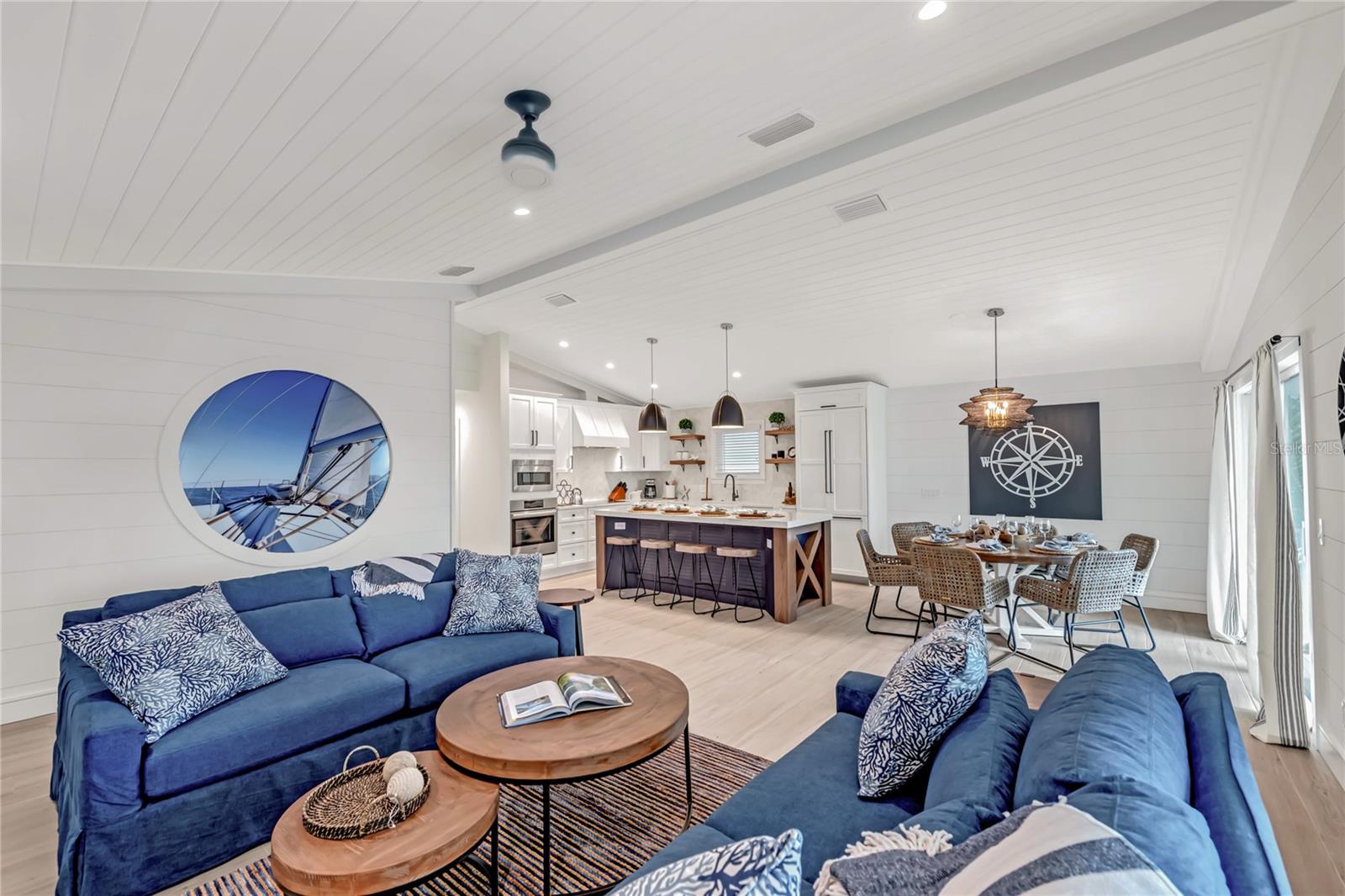 2208 AVENUE A, BRADENTON BEACH, FL, 34217