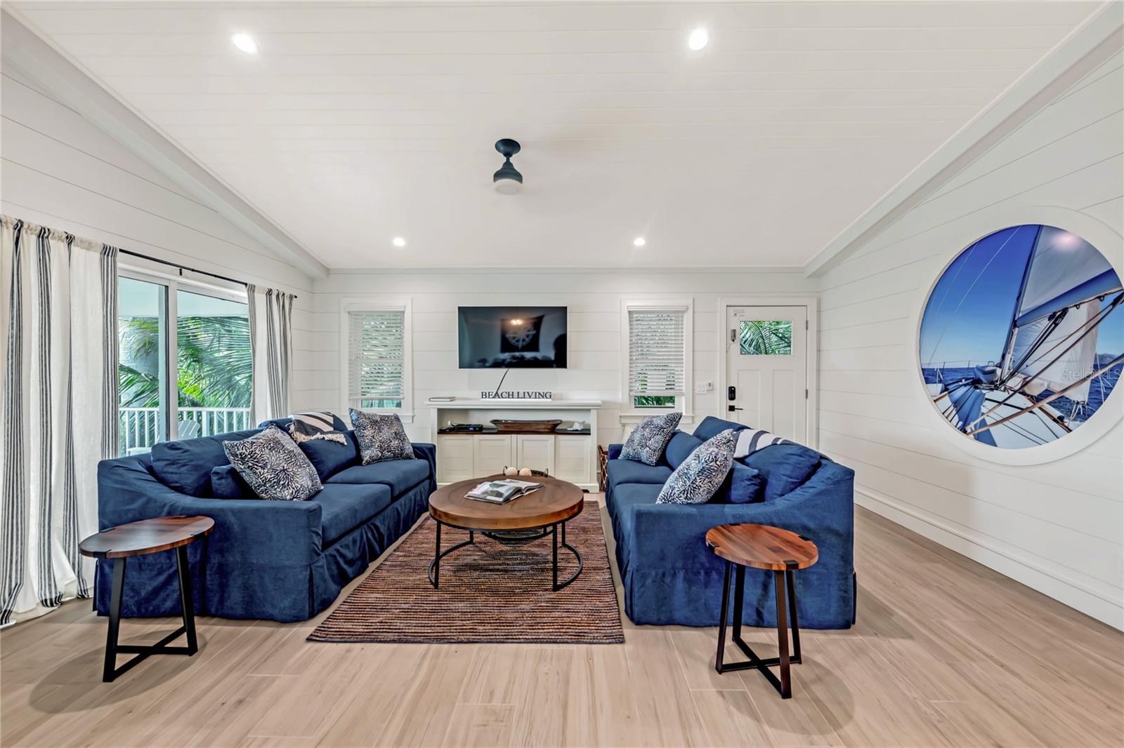 2208 AVENUE A, BRADENTON BEACH, FL, 34217