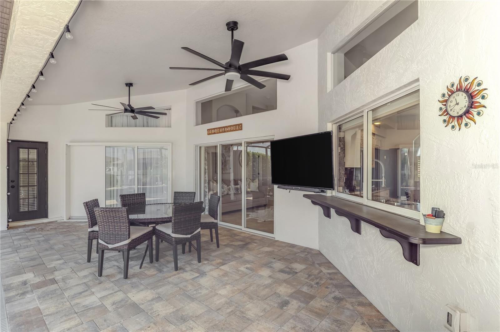 202 ROTONDA BLVD N, ROTONDA WEST, FL, 33947