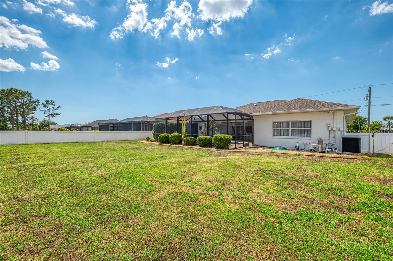 202 ROTONDA BLVD N, ROTONDA WEST, FL, 33947