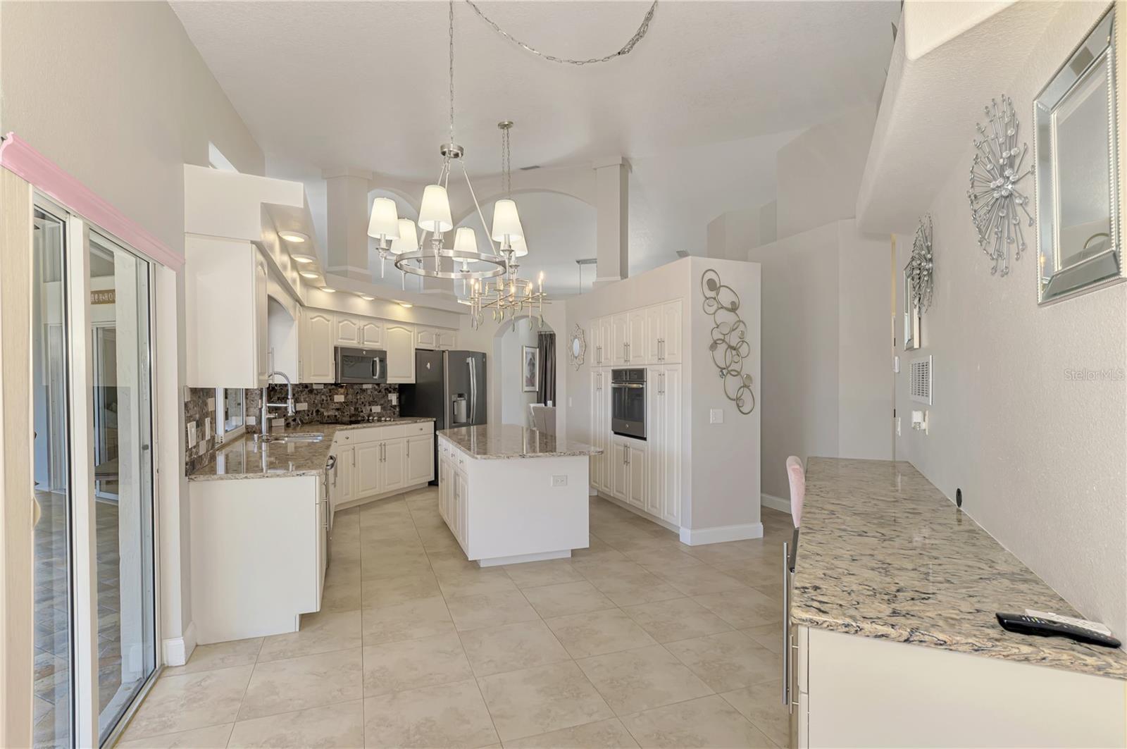 202 ROTONDA BLVD N, ROTONDA WEST, FL, 33947