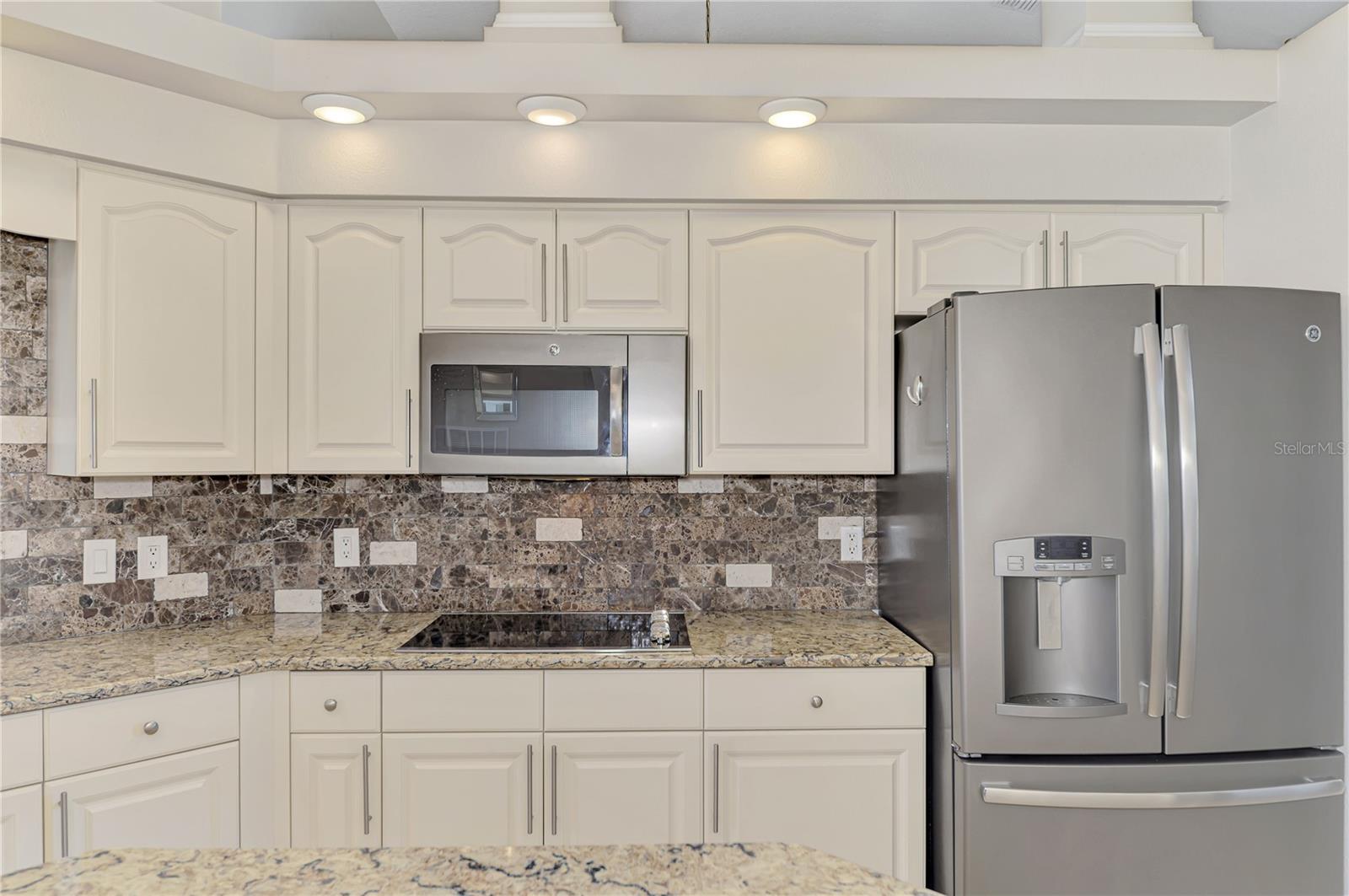 202 ROTONDA BLVD N, ROTONDA WEST, FL, 33947