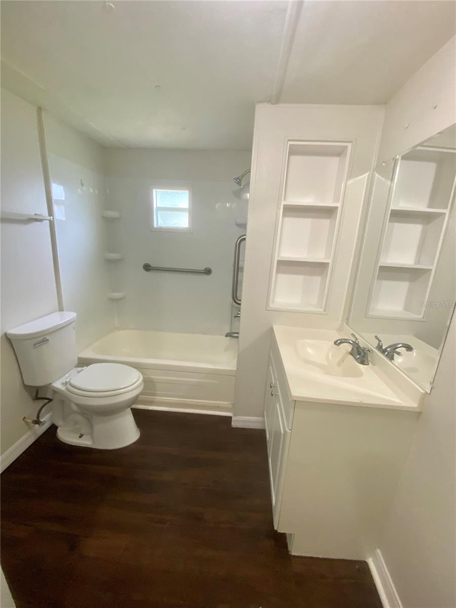 38313 TUCKER RD, ZEPHYRHILLS, FL, 33542