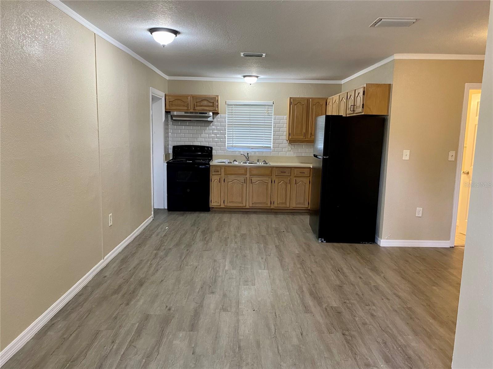 38313 TUCKER RD, ZEPHYRHILLS, FL, 33542