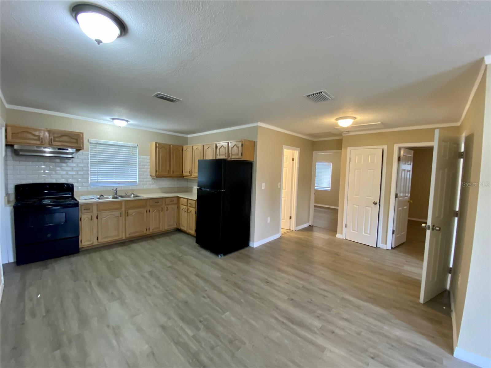 38313 TUCKER RD, ZEPHYRHILLS, FL, 33542