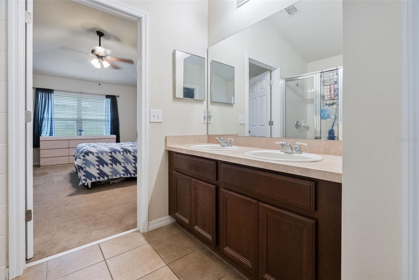 677 SENECA TRL, ST CLOUD, FL, 34772