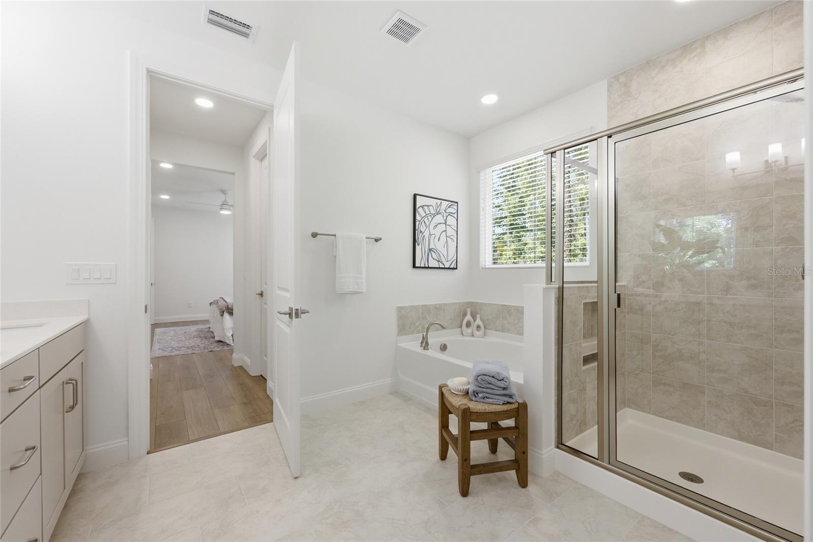 144 POINT PLEASANT DR, PALM COAST, FL, 32164