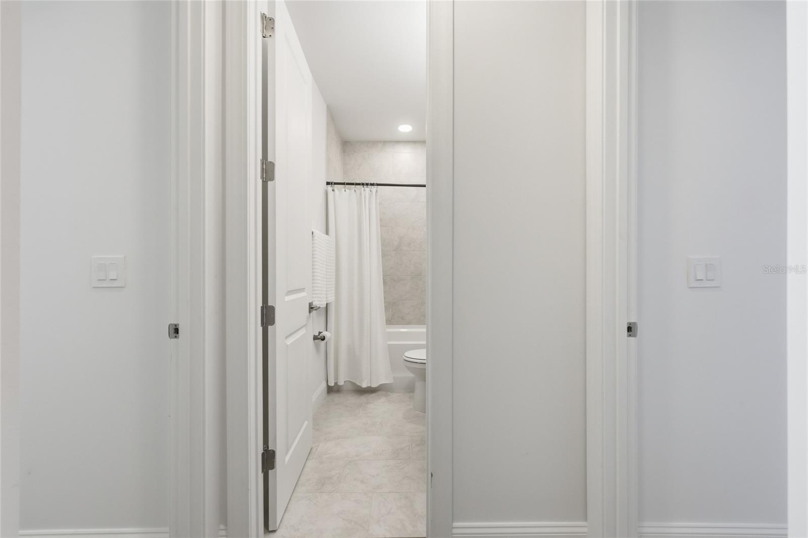 144 POINT PLEASANT DR, PALM COAST, FL, 32164