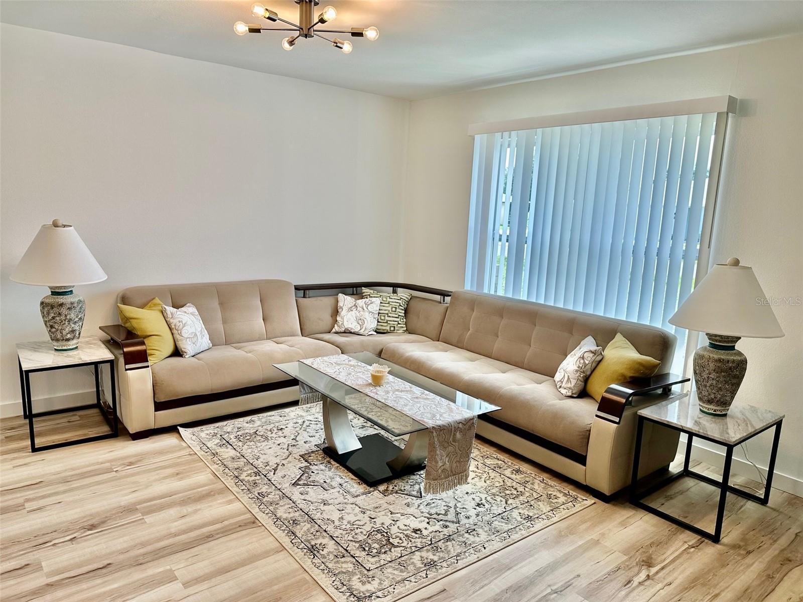 1045 CUMBERLAND RD, VENICE, FL, 34293