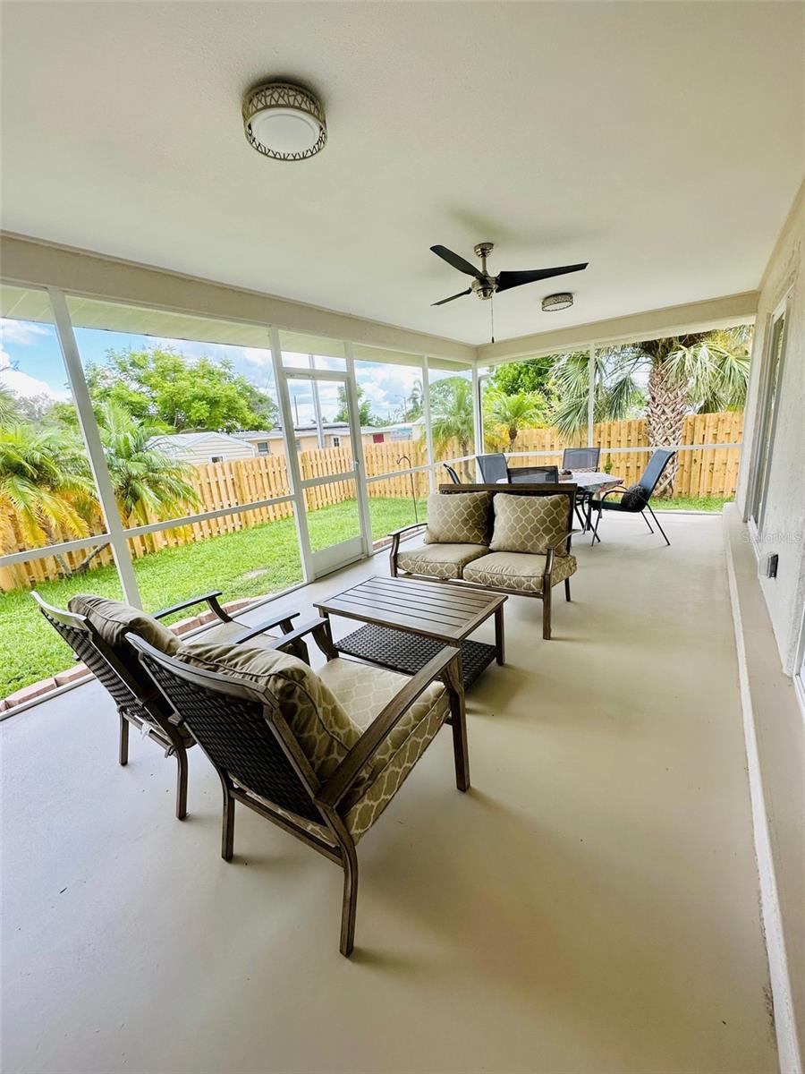 1045 CUMBERLAND RD, VENICE, FL, 34293