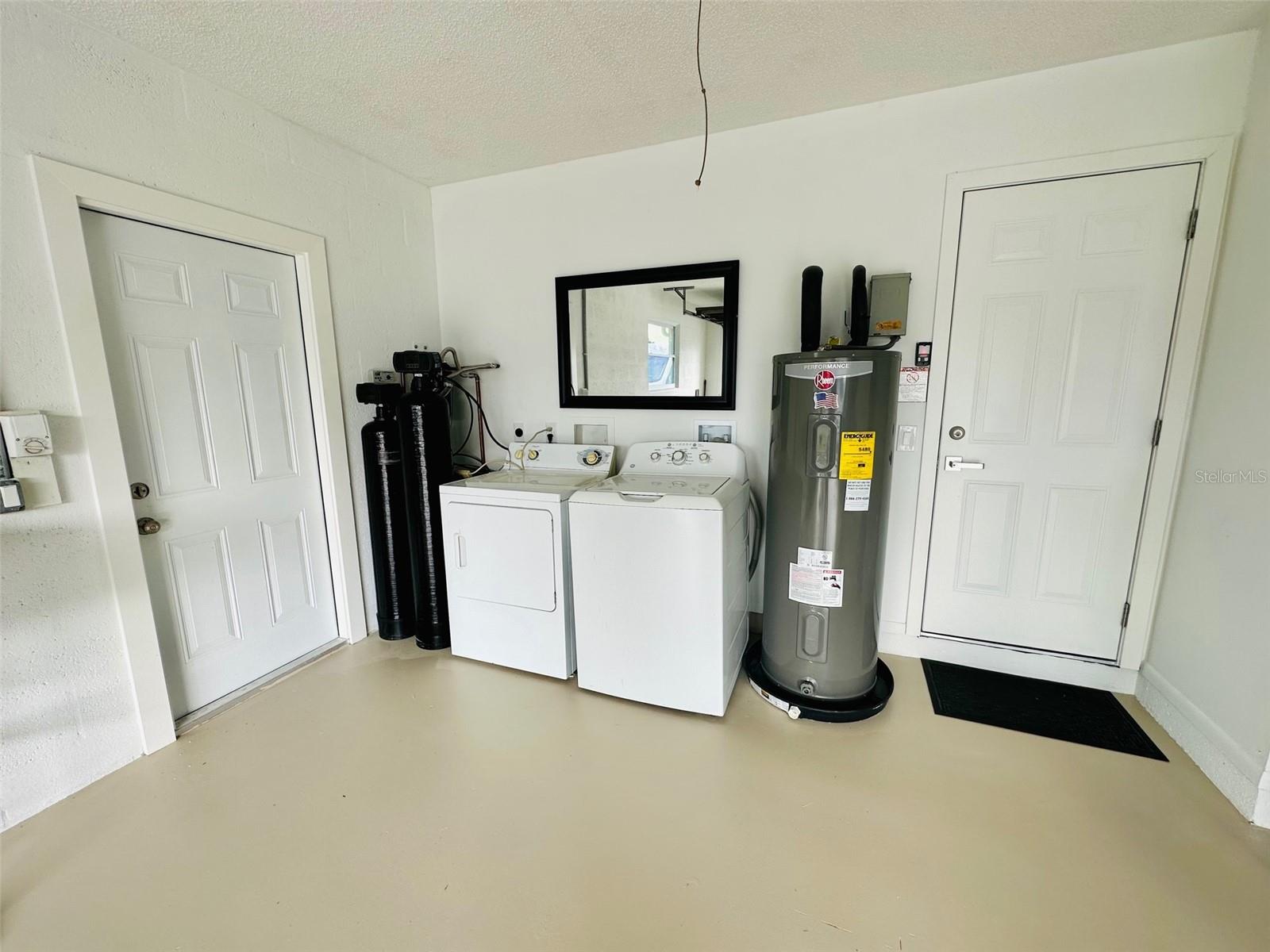 1045 CUMBERLAND RD, VENICE, FL, 34293