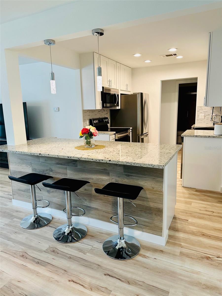 1045 CUMBERLAND RD, VENICE, FL, 34293