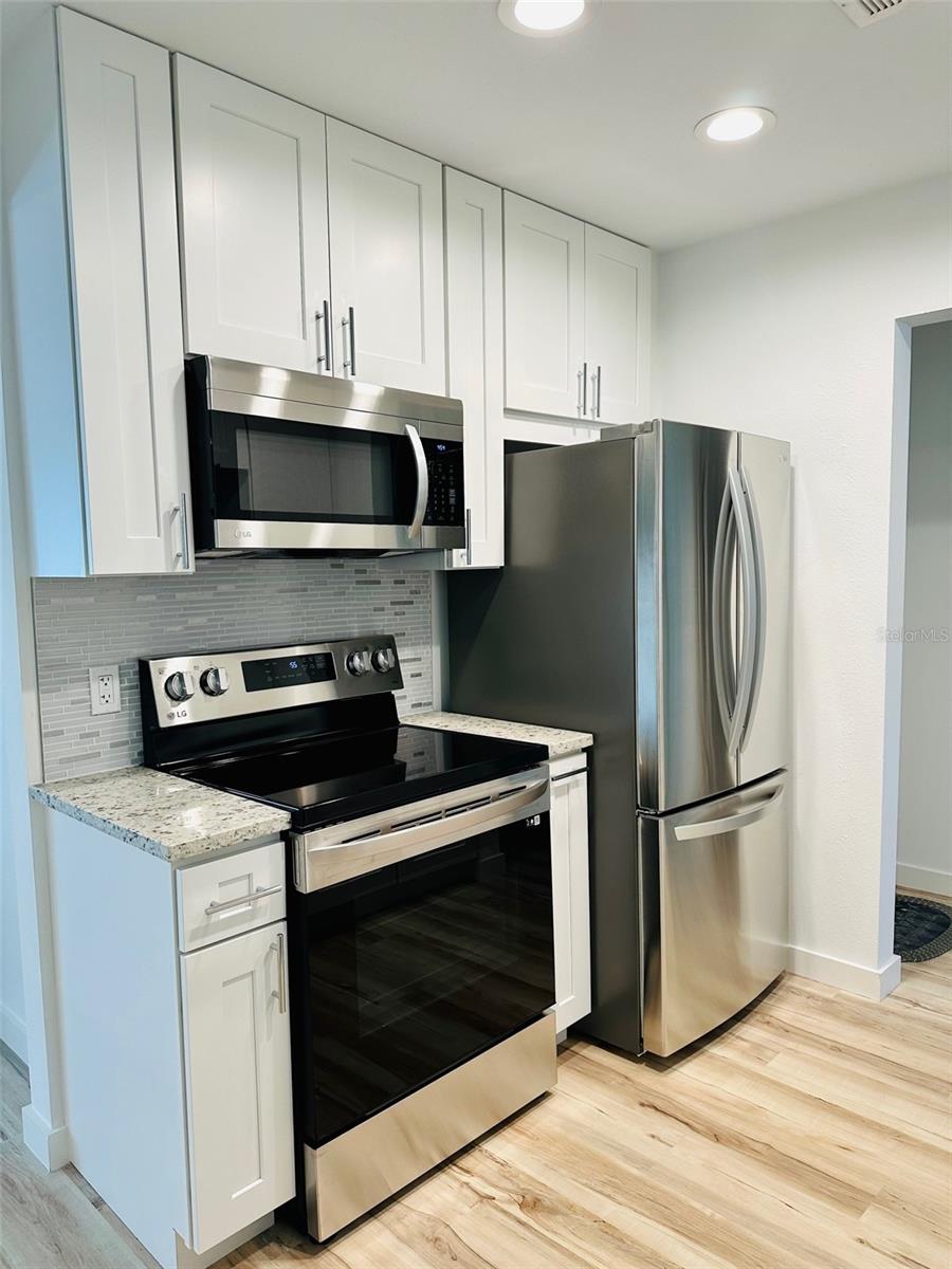 1045 CUMBERLAND RD, VENICE, FL, 34293