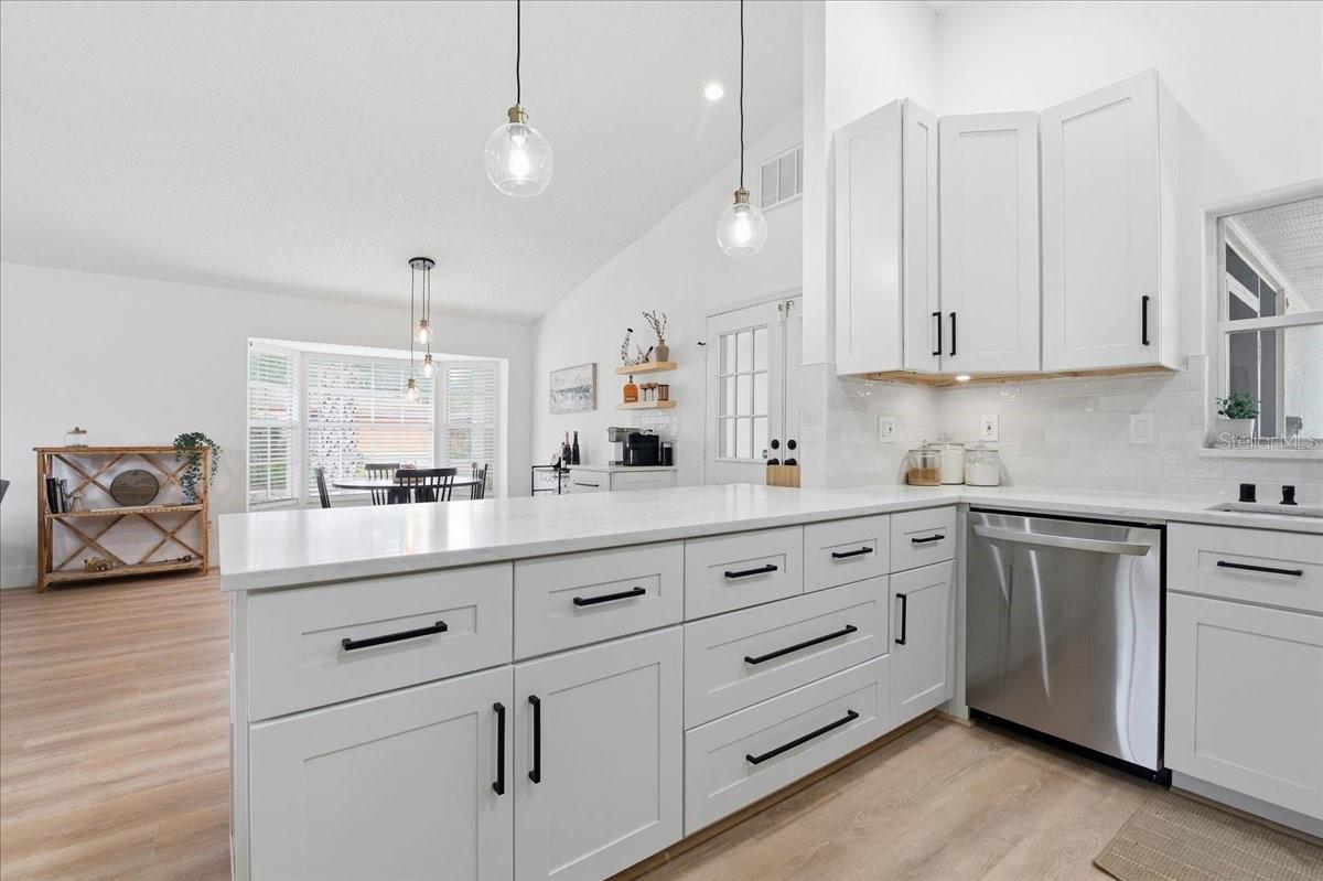 220 19TH ST, PALM HARBOR, FL, 34683
