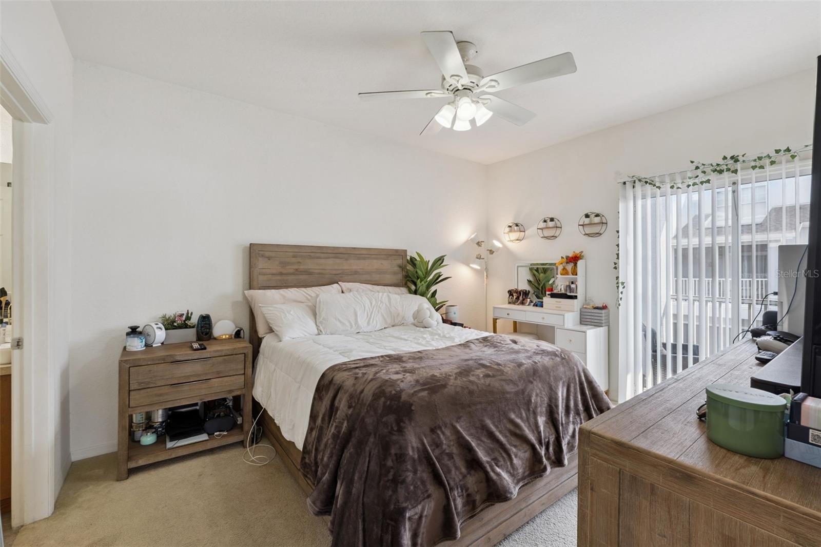 2604 GRAND CENTRAL PKWY #12, ORLANDO, FL, 32839