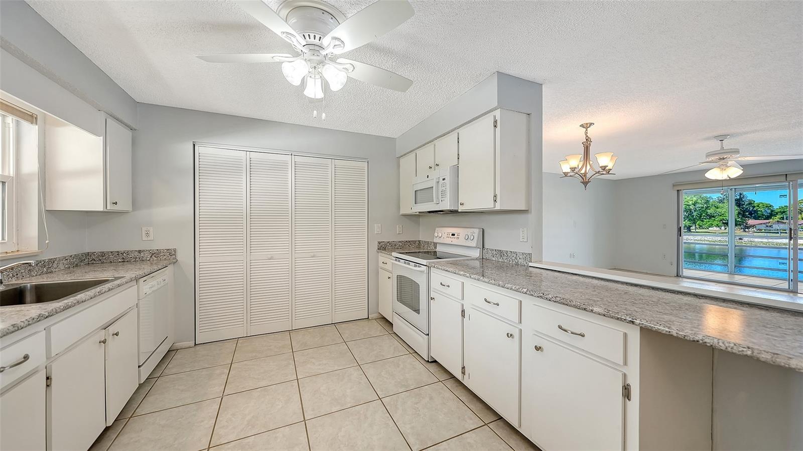 4458 NARRAGANSET TRL #93A, SARASOTA, FL, 34233