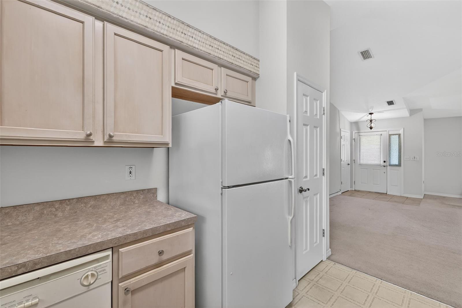 4873 MARSH HARBOR DR, TAVARES, FL, 32778