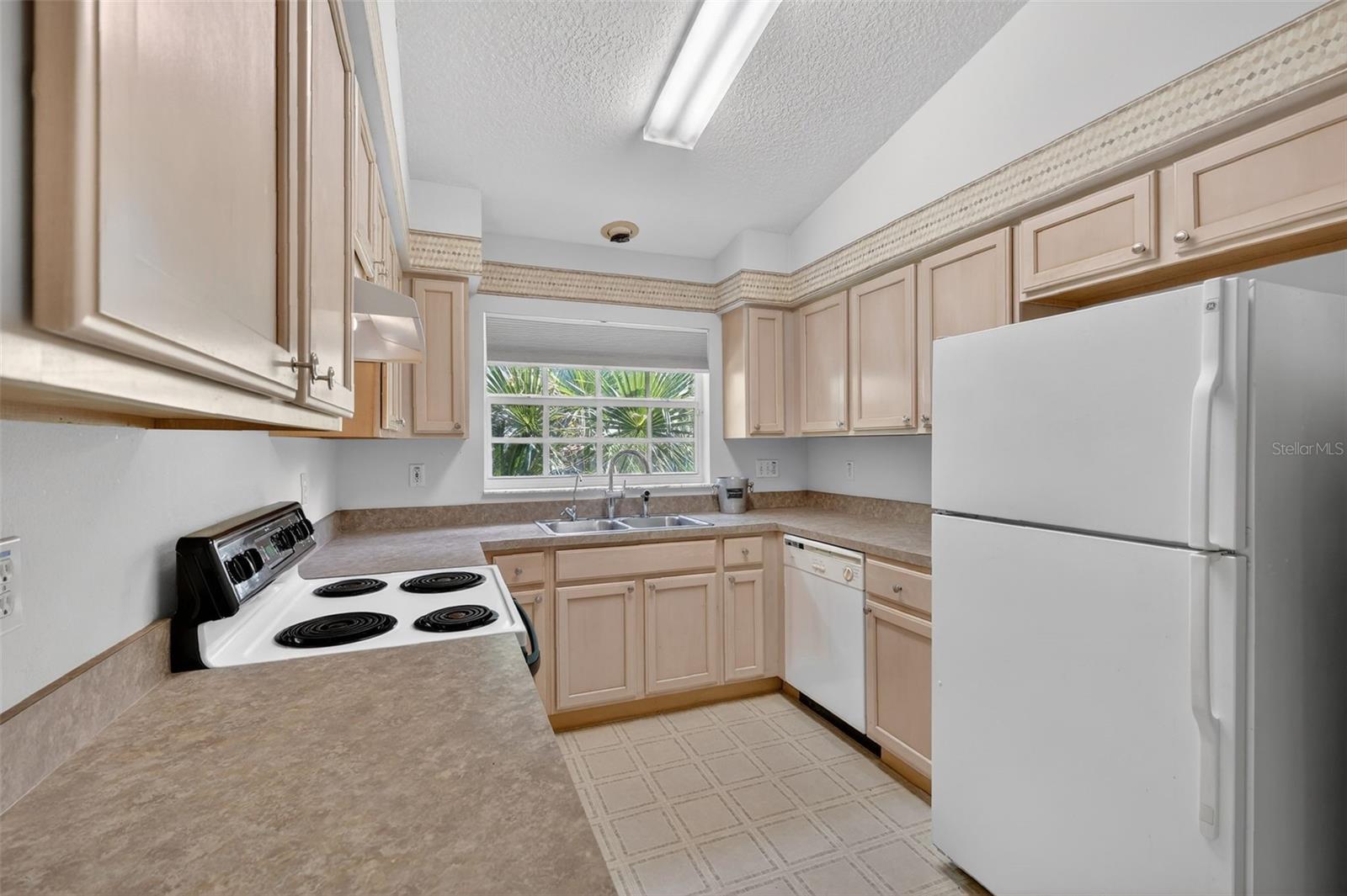 4873 MARSH HARBOR DR, TAVARES, FL, 32778
