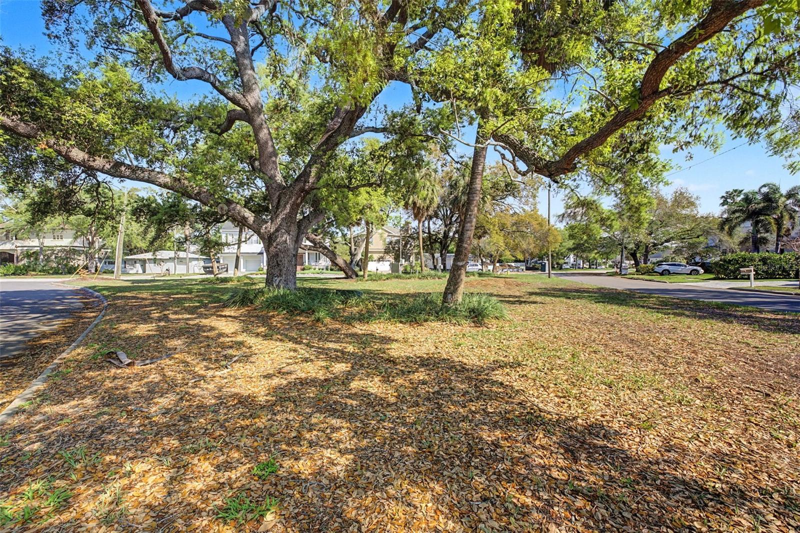 4811 S SUNSET BLVD, TAMPA, FL, 33629