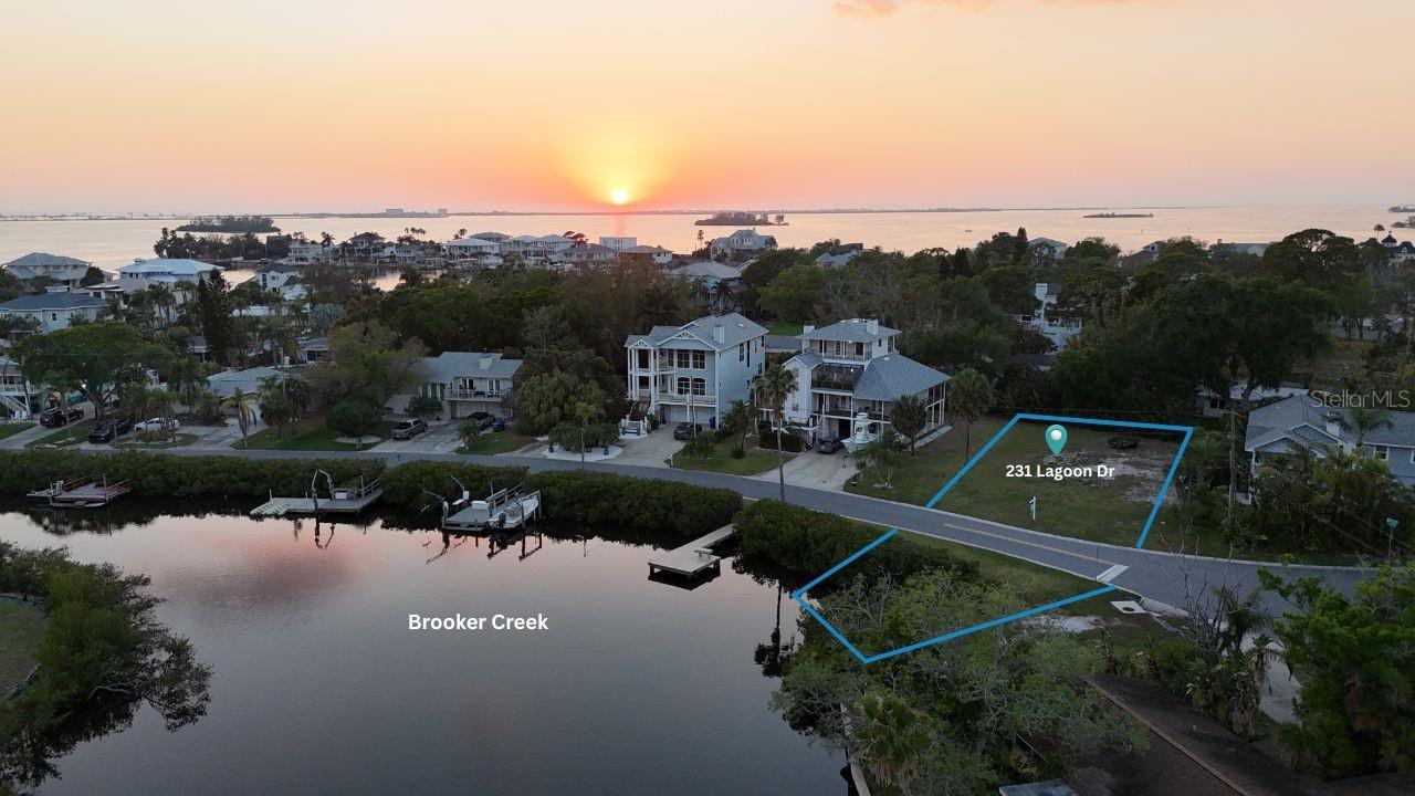 231 LAGOON DR, PALM HARBOR, FL, 34683