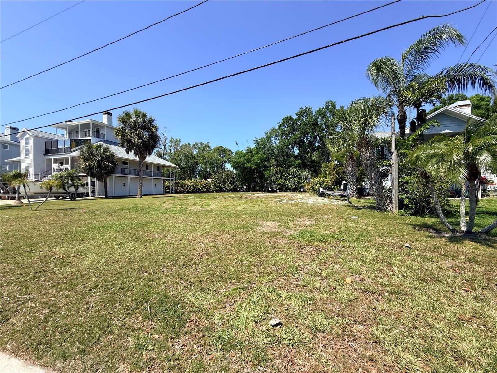 231 LAGOON DR, PALM HARBOR, FL, 34683
