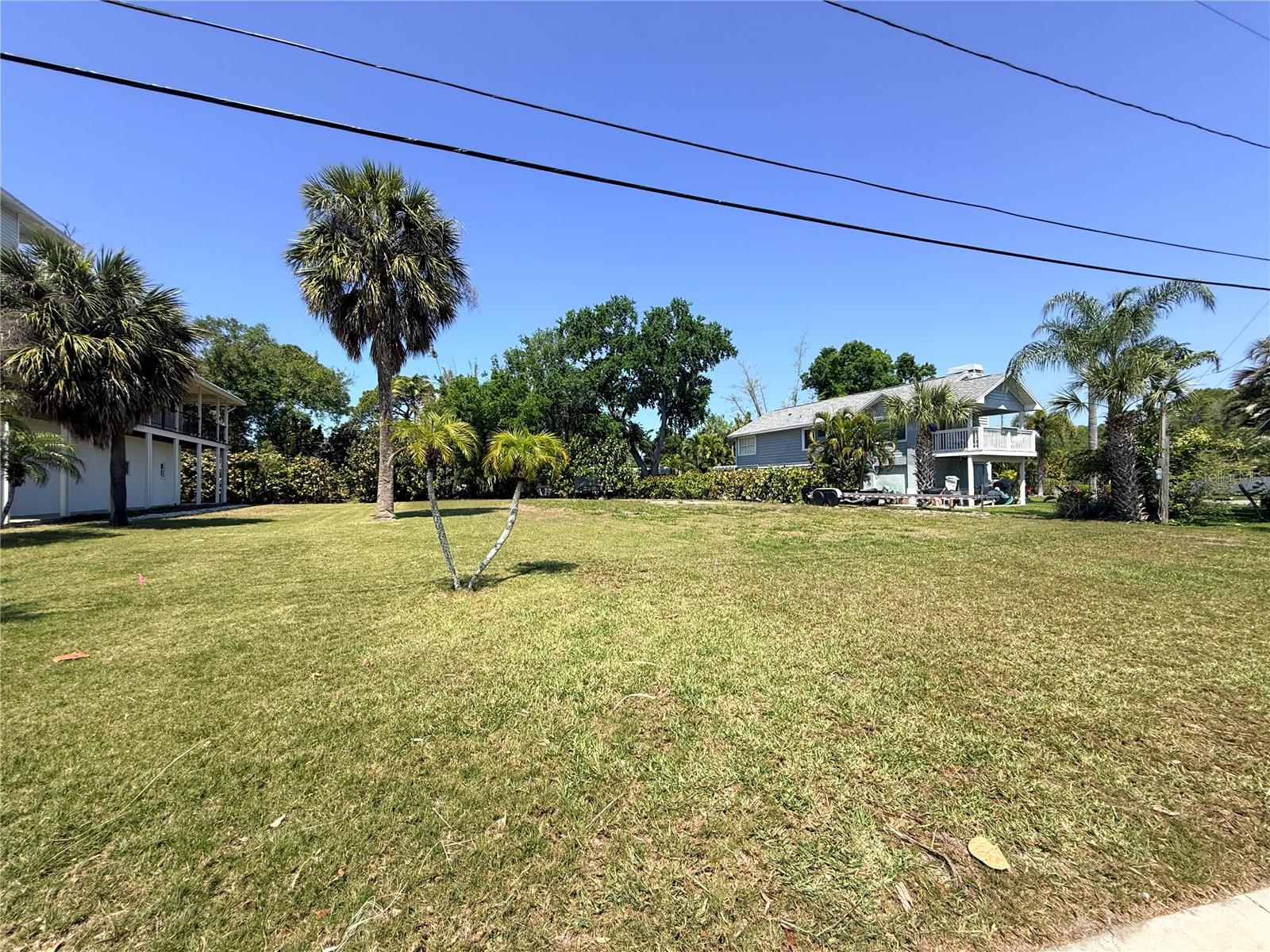 231 LAGOON DR, PALM HARBOR, FL, 34683